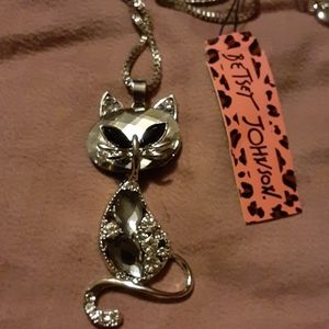 Betsey Johnson Cat necklace🔥